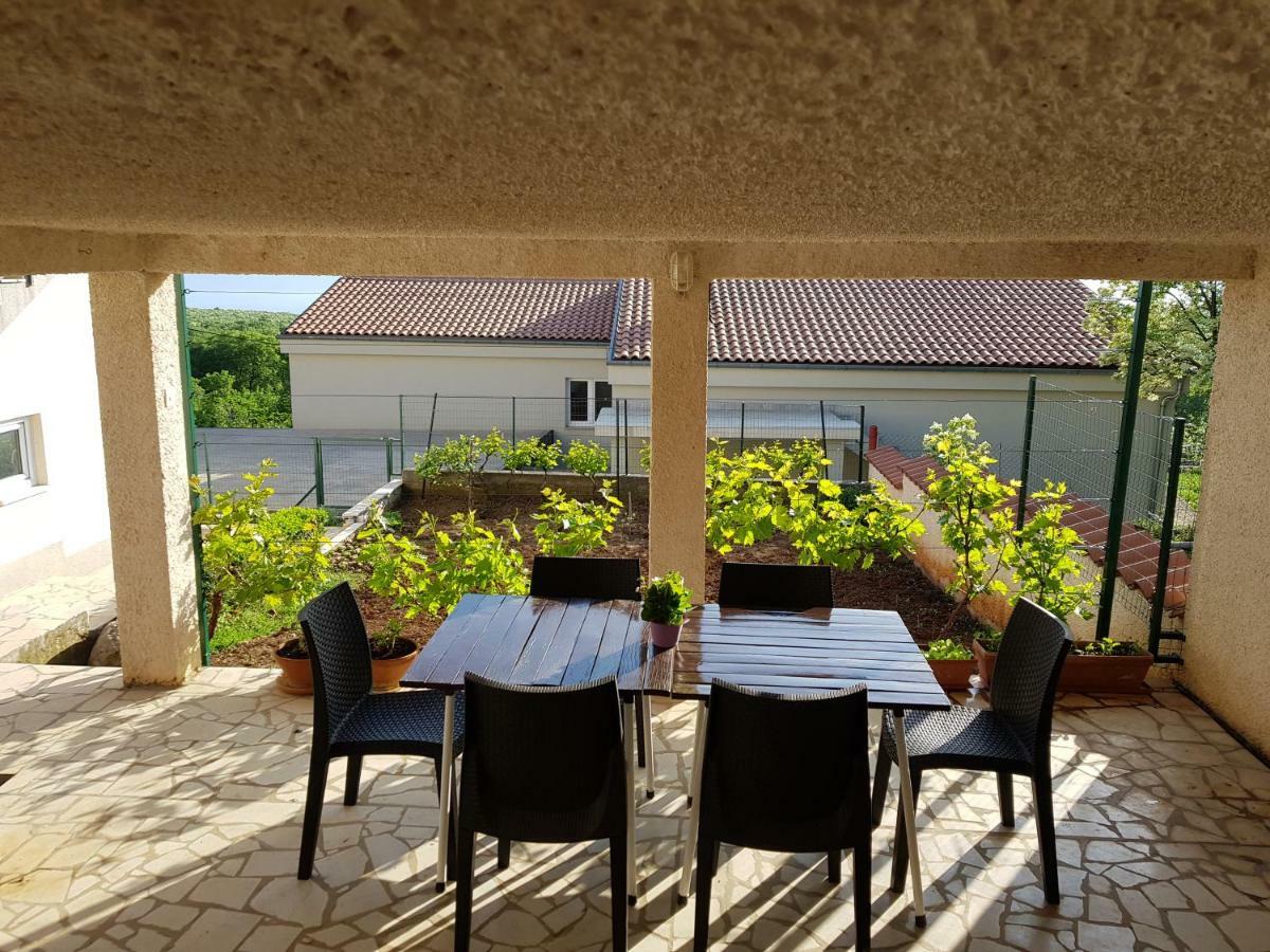 Apartment Nera Ledenice Екстериор снимка